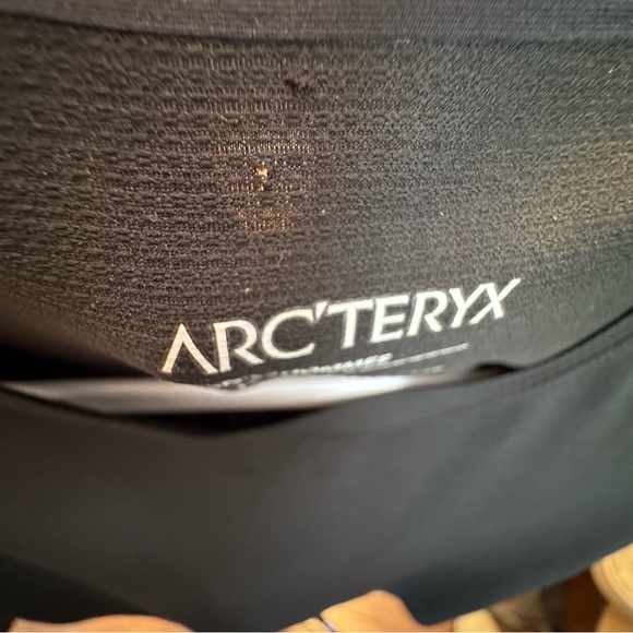 Arc'teryx Shirt Mens S Black Cormac Arc'Word SS Performance Running Hiking K18 - Picture 8 of 10